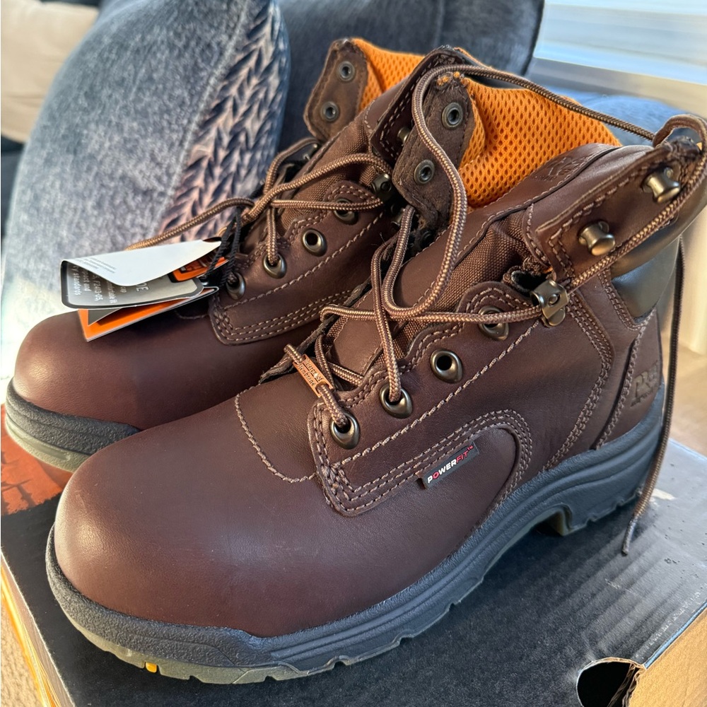 Timberland Pro Titan 6" safety toe boots